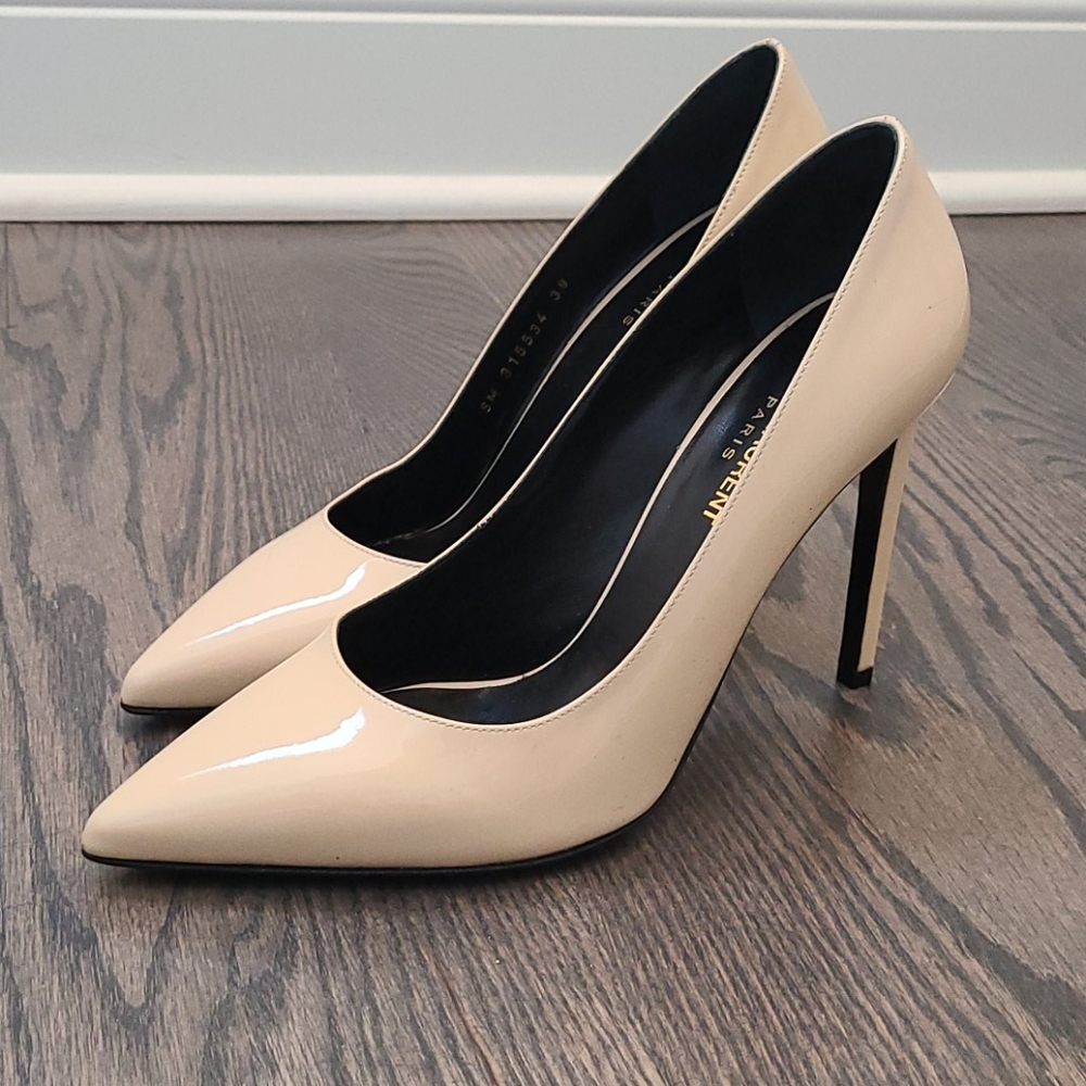 Saint Laurent nude patent pump 39/9